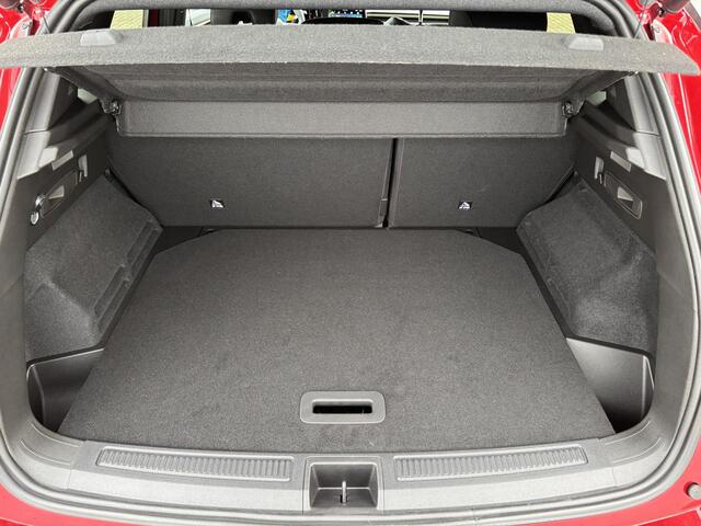 Renault Austral 1.2 E-Tech full hybrid 200 iconic esprit Alpine | Aanhangwagen geremd 1500kg | Slechts 9 km !! | Nieuwe Auto |