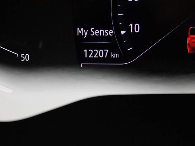 Renault CAPTUR TCe 140pk Techno EDC/AUTOMAAT Camera | Climate | Navi | Parksens. v+a | Stoel -/ Stuur verwarmd