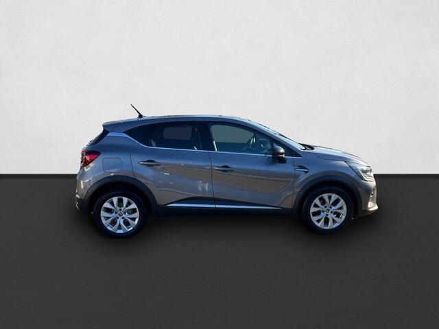 Renault CAPTUR 1.3 TCe 140 Intens EDC AUTOMAAT / NAVI / CAMERA