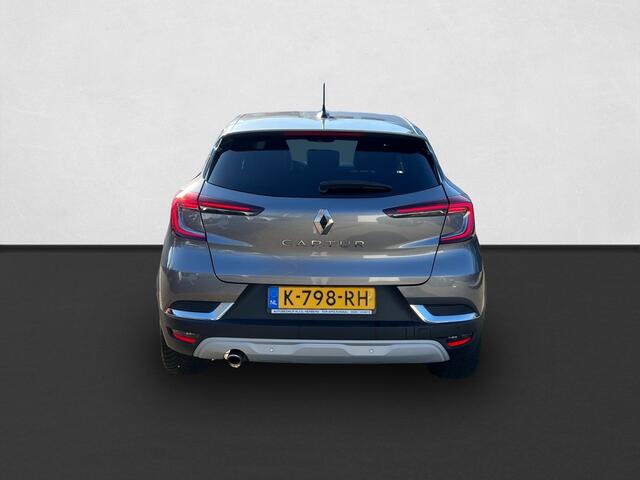 Renault CAPTUR 1.3 TCe 140 Intens EDC AUTOMAAT / NAVI / CAMERA