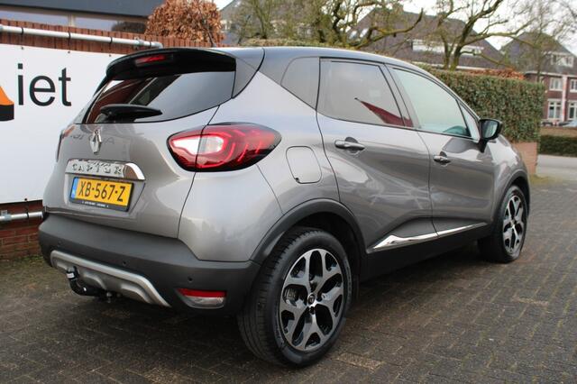 Renault CAPTUR 1.2i 16V TCe 120 pk EDC Automaat Intens met o.a. camera/trekhaak
