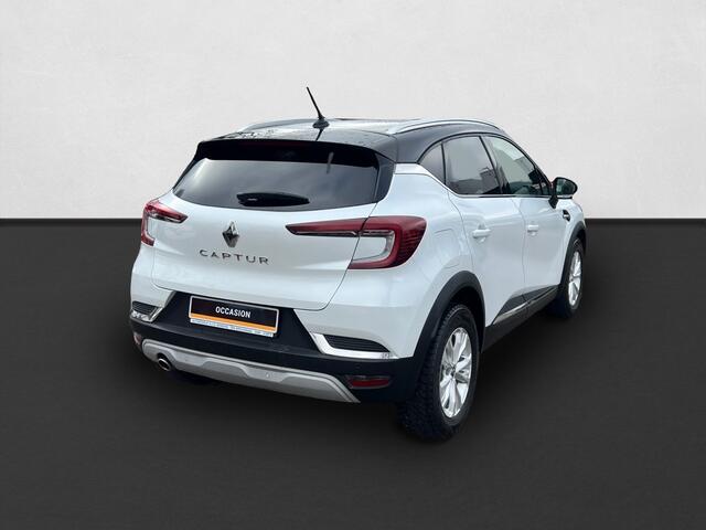 Renault CAPTUR 1.3 TCe 140 Intens EDC AUTOMAAT / NAVI / CAMERA