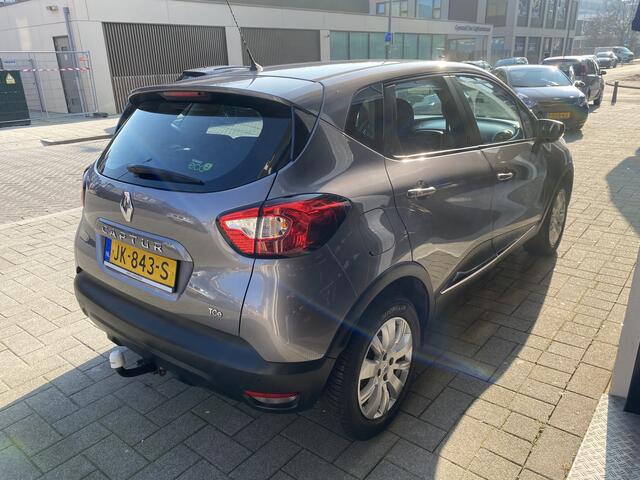 Renault CAPTUR 0.9 TCe Expression NAVI/PDC/CRUISE/TOPSTAAT