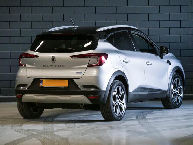 Renault CAPTUR 1.6 E-Tech Hybrid 145 Intens | CAMERA | CARPLAY | NAVIGATIE |