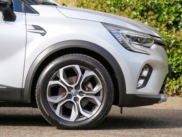 Renault CAPTUR 1.6 E-Tech Hybrid 145 Intens | CAMERA | CARPLAY | NAVIGATIE |