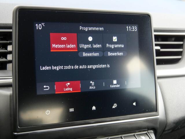 Renault CAPTUR 1.6 E-Tech Hybrid 145 Intens | CAMERA | CARPLAY | NAVIGATIE |