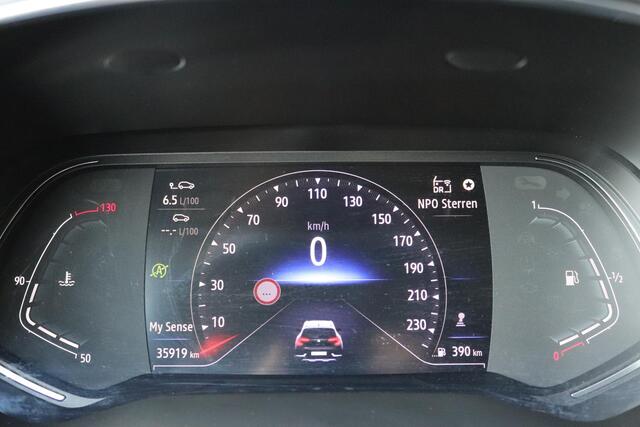 Renault CAPTUR 1.3 TCe 140 Intens | Achteruitrijcamera | Navigatie | 18" LM-Velgen |