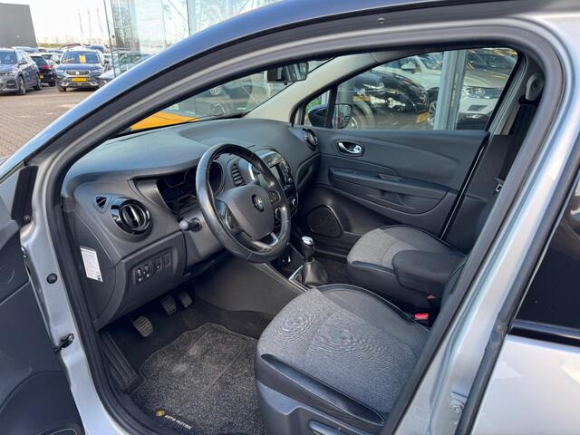 Renault CAPTUR 0.9 TCe 90pk Bose - Navi - Camera - LED