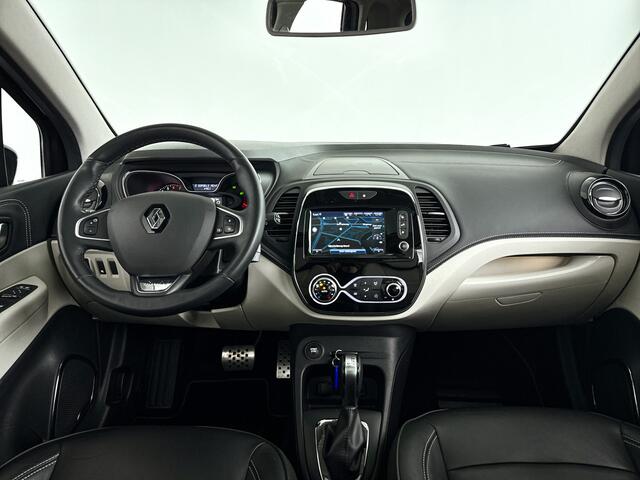 Renault CAPTUR TCe Aut. Initiale Paris | Panoramadak | Bose Audio | Parkeercamera | Trekhaak | Stoelverwarming
