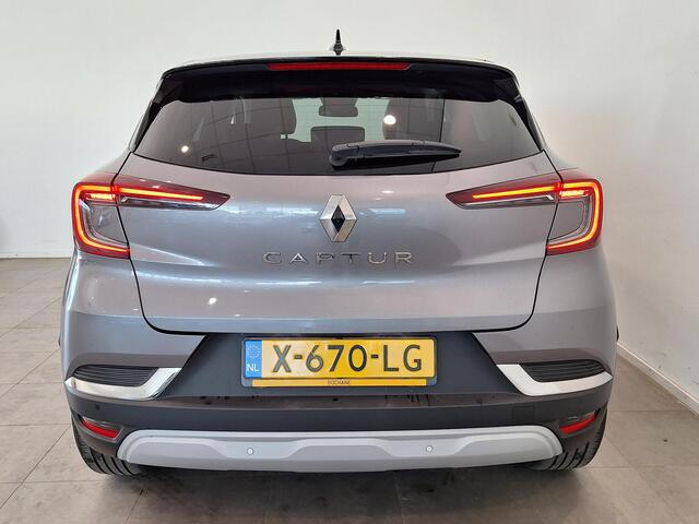Renault CAPTUR 1.3 Mild Hybrid 160 EDC Techno | Adaptieve cruise control | Stoel- en voorruitverwarming | Dodehoek Detectie