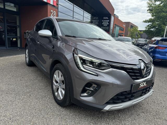 Renault CAPTUR 1.6 E-Tech Plug-in Hybrid 160 Business // NAVI // CAMERA // CLIMA // CRUISE // LED