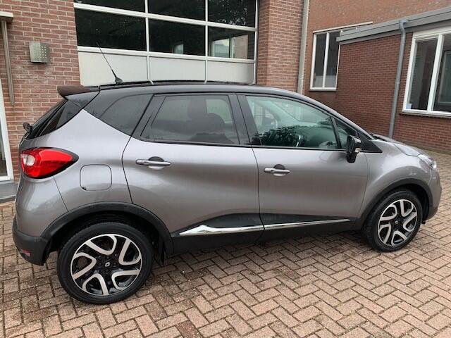 Renault CAPTUR 0.9 TCe Xmod lederen bekleding