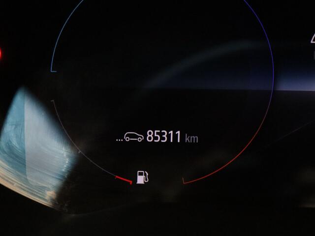 Renault CAPTUR 160pk E-Tech Plug-in Hybrid Initiale Paris Automaat/EDC 360° Camera | Cruise | Navi | Parkeersens. v+a | Stoel-/stuurverw.