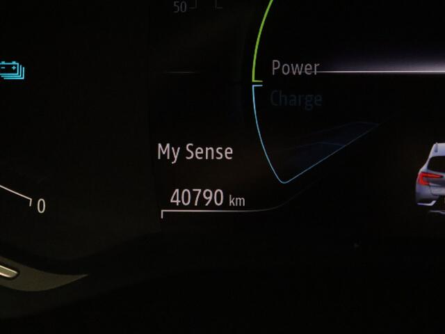 Renault CAPTUR 145pk E-Tech full hybrid techno Camera | Climate | Cruise | Navi | Parkeersens. v+a