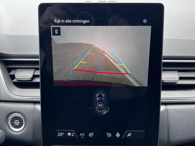 Renault CAPTUR 1.3 mild hybrid 160 techno Automaat / Weinig km / Trekgewicht 1.500 kg / Adaptieve CC / Stuur- en stoelverwarming / Navi groot scherm / Apple Carplay Android / 18" wielen /