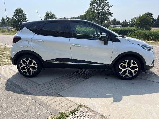 Renault CAPTUR 1.3 TCe 150 PK Intens / Automaat / Trekhaak afneembaar / Camera / PDC V+A / Keyless / Climate / Blind spot warning / 17'' LMV /