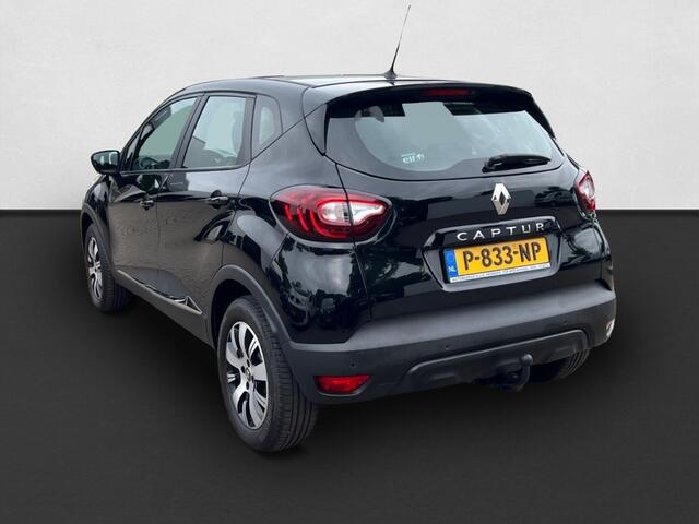 Renault CAPTUR 0.9 TCe Limited NAVI / ECC / TREKHAAK
