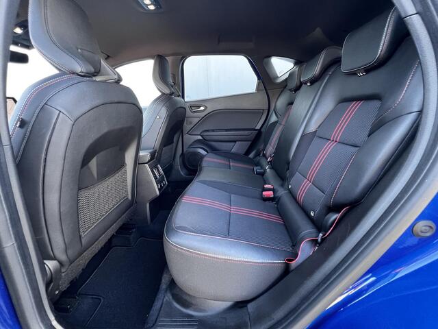 Renault CAPTUR 1.6 E-Tech Plug-in Hybrid 160 R.S. Line Automaat / Dealer onderhouden / Accu SoH 99,25 % / Navigatie groot scherm / 18" LM wielen / Apple Carplay Android /