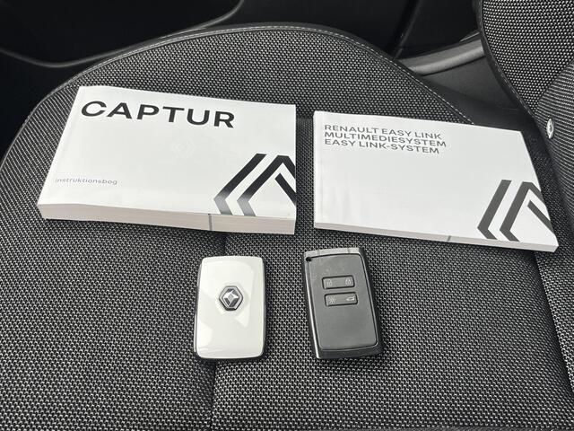 Renault CAPTUR 1.3 TCe 140 EDC Automaat Intens / 1.500KG Trekgewicht / Adaptieve cruise control / Dodehoekdetectie / Keyless / Climate control / Stoel- en stuurverwarming