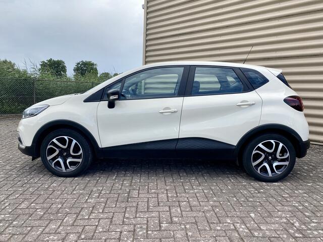 Renault CAPTUR 0.9 TCe Life | LMV, Apple carplay | Camera |