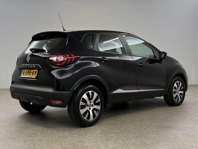 Renault CAPTUR 0.9 TCe Limited LED Clima Cruise Parkeersensoren 16"LMV