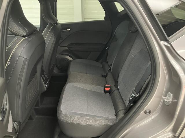 Renault CAPTUR 1.8 E-Tech full hybrid 160 Techno Automaat / Nieuwe Auto, Direct Leverbaar / Android Auto/Apple CarPlay / Climate Control / Camera / Adaptive Cruise Control / 18 Inch Wielen /