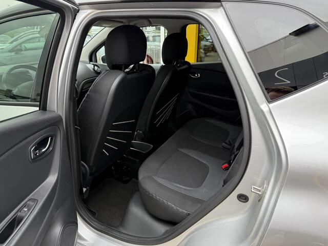 Renault CAPTUR 0.9 TCe Dynamique | Trekhaak | Navigatie | Climate Control | Cruise Control | Lichtmetaal | Parkeersensoren | Bluetooth |