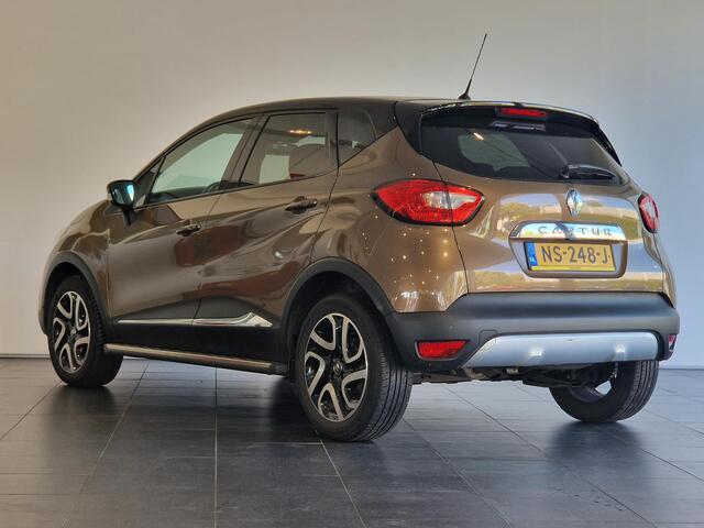 Renault CAPTUR 1.2 TCe Xmod | 1E EIGENAAR | 100% DEALER ONDERHOUDEN | TREEPLANKEN | COMPLETE AUTO! |