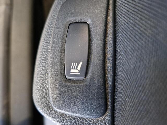 Renault CAPTUR 1.2 TCe Xmod | 1E EIGENAAR | 100% DEALER ONDERHOUDEN | TREEPLANKEN | COMPLETE AUTO! |