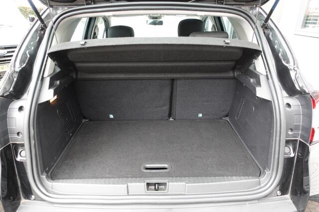 Renault CAPTUR 0.9 TCE LIMITED Clima + Lm