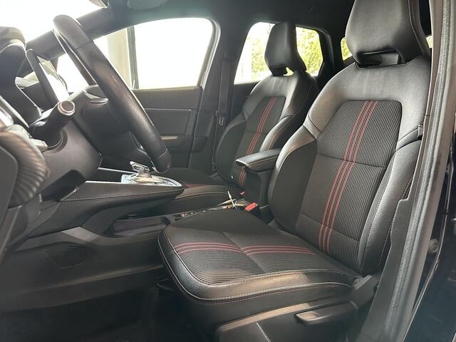 Renault CAPTUR 1.6 E-Tech Plug-in Hybrid 160 R.S. Line 360 CAMERA | STOEL-/STUURVERWARMING | ADAPTIVE CRUISECONTROL | APPLE CARPLAY/ANDROID AUTO