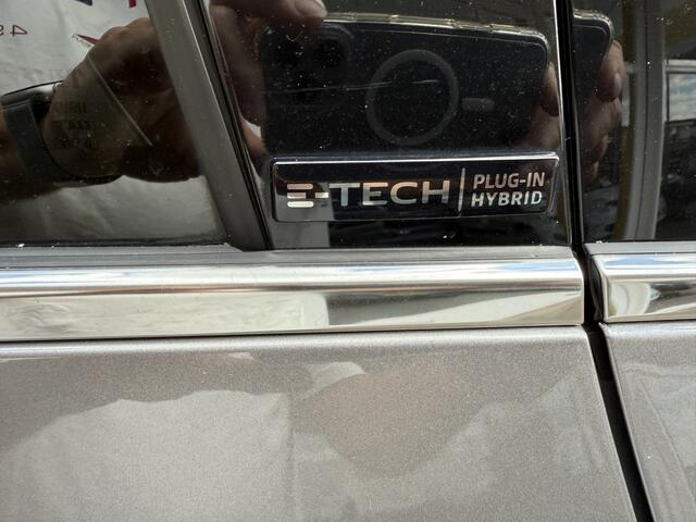 Renault CAPTUR 1.6 E-Tech Plug-in Hybrid 160 Intens