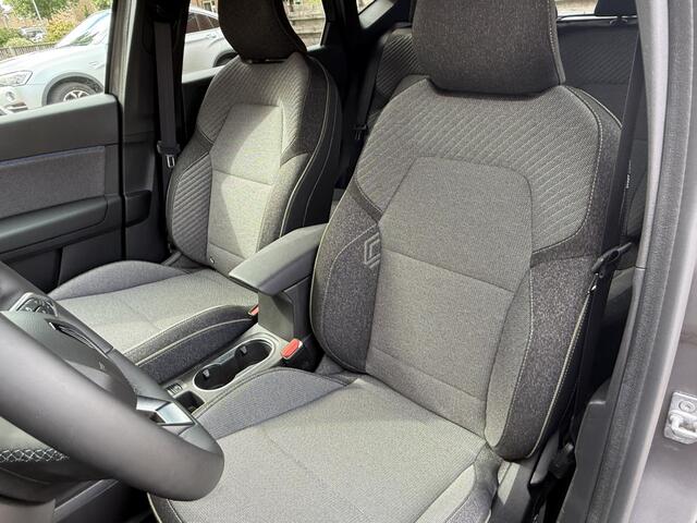 Renault CAPTUR 1.3 mild hybrid 140 techno | Nieuw model | Camera | PDC | LM |