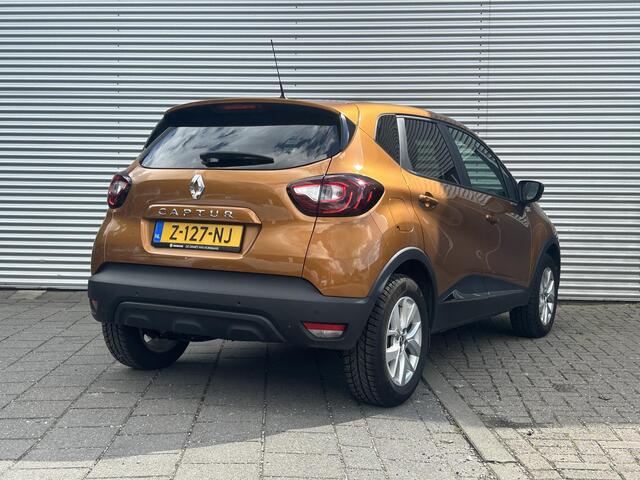 Renault CAPTUR 0.9 TCe Limited | Navi | PDC | Cruise Control |