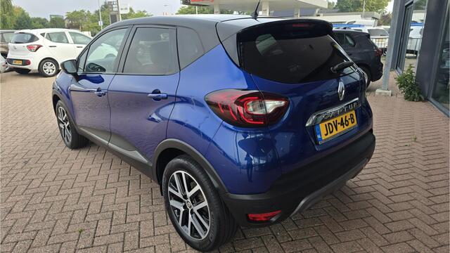 Renault CAPTUR 1.3 TCe Version S *6 Bak*Navigatie R-Link*Achteruitrij Camera*Parkeersensoren*LED*Keyless entry* BOVAG GARANTIE