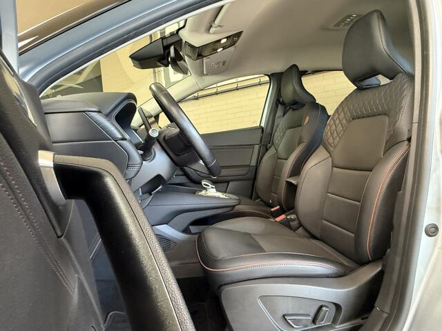 Renault CAPTUR 1.6 E-Tech Plug-in Hybrid 160 Initiale Paris Groot navi | Bose | Leder | 18" | Camera | Volledig Dealer onderhouden!