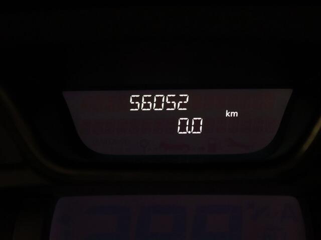 Renault CAPTUR TCe 155pk Initiale Paris EDC/Automaat BOSE | Camera | Cruise | Navi | Parkeersens. v+a | Stoelverw.