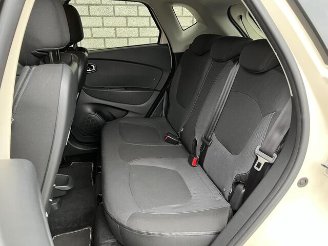 Renault CAPTUR 0.9 TCe Dynamique | Achteruitrijcamera | Trekhaak | All-Season banden| Climate Control |