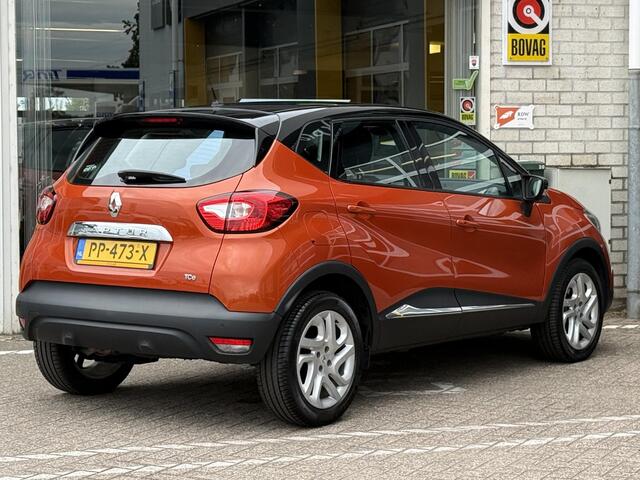 Renault CAPTUR 1.2 TCe Dynamique | Achteruitrijcamera | Navigatie | Climate Control | Key-less | Cruise Control | Parkeersensoren | Lichtmetaal |