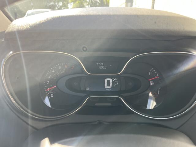 Renault CAPTUR TCe 120 EDC ( automaat ) Initiale Paris | automaat | glazendak | trekhaak | BOSE audio | all season banden | incl. Bovag rijklaarpakket met 12 maanden garantie |