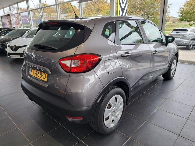 Renault CAPTUR 0.9 TCe Authentique | Airco | Cruise | Radio Bluetooth | LED dagrij verlichting | SHOW AUTO ! | incl. Bovag rijklaarpakket met 12 maanden garantie