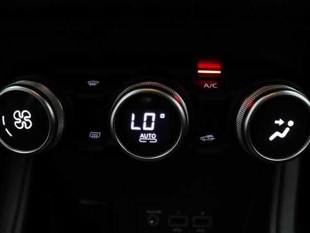 Renault CAPTUR 100pk TCe Zen Camera | Climate | Cruise | Parkeersens. v+a