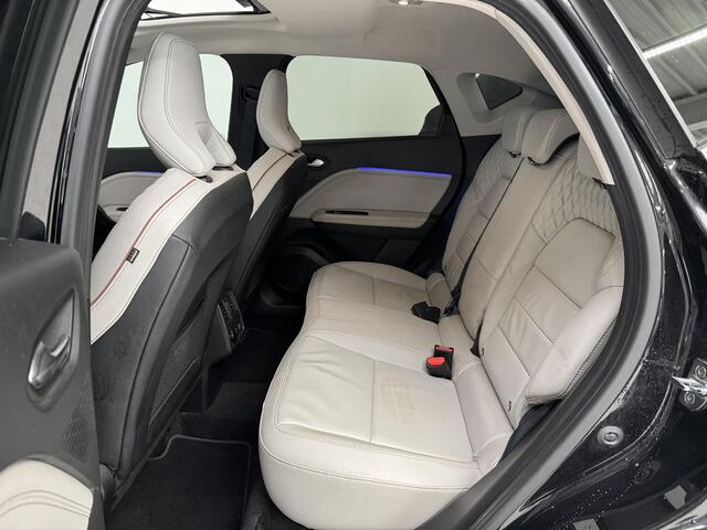 Renault CAPTUR 1.6 E-Tech plug-in hybrid 160 Initiale Paris | Navigatie | 360 Camera | Cruise control adaptief | Panoramadak | Stoel + stuurverwarming |