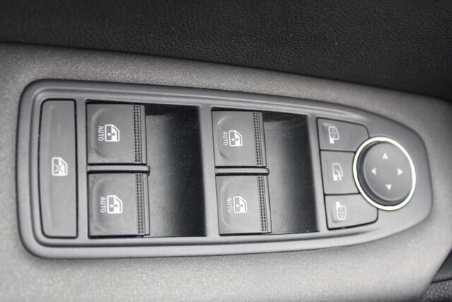 Renault CAPTUR 1.0 TCe 90 Evolution Virtual cockpit l Key-less l LED l PDC l Camera l AppleCarPlay/AndroidAuto VDL auto