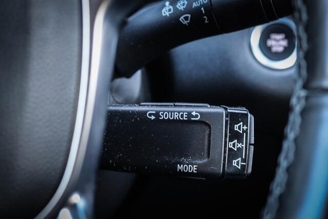 Renault CAPTUR 1.3 TCe 140 Intens Navi/CruiseControl