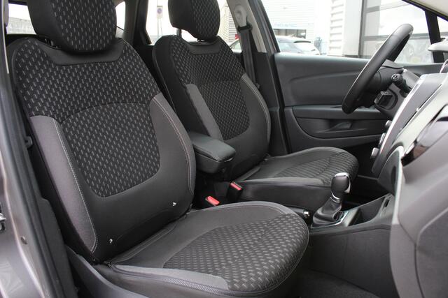 Renault CAPTUR 1.3 TCe Intens / Panoramadak / Carplay / Camera