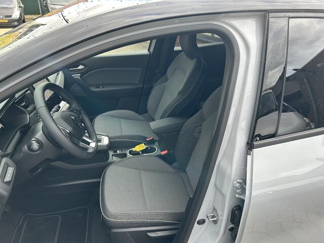 Renault CAPTUR 1.6 E-Tech full hybrid 145 techno