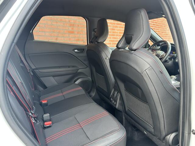 Renault CAPTUR 1.6 E-Tech Hybride 145 RS Line Automaat Half leder Led Navi Came