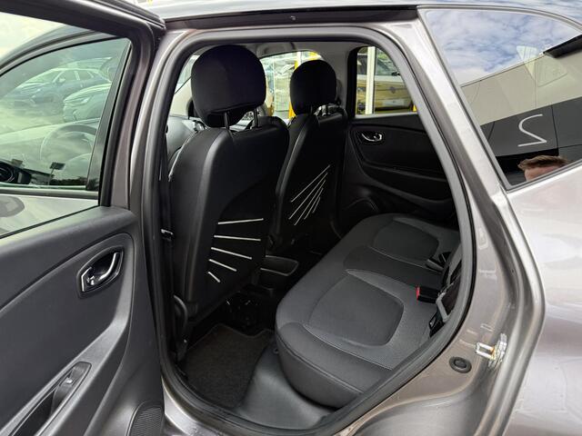 Renault CAPTUR 1.2 TCe Dynamique | NAP | Trekhaak | Navigatie | Achteruitrijcamera | Climate Control | Parkeersensoren | Key-less | Cruise Control |