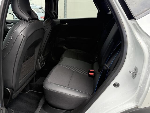 Renault CAPTUR 1.3 TCe 160 esprit Alpine (Hoge instap) Automaat | Camera | Winter Pack | Navigatie